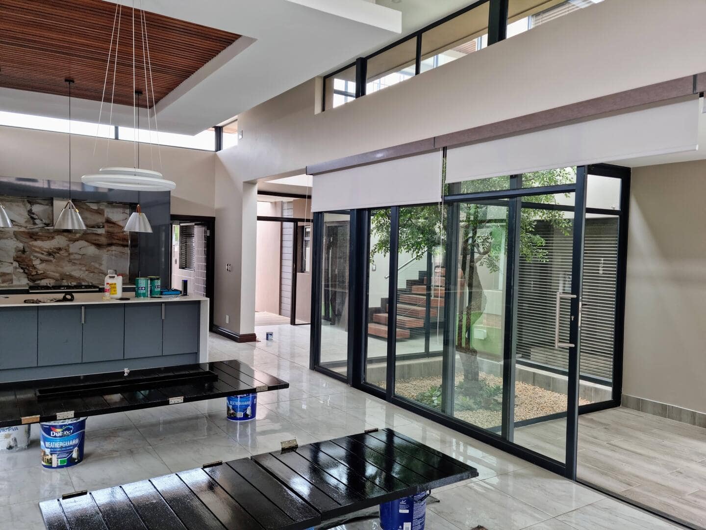 Architectural glass enclosure